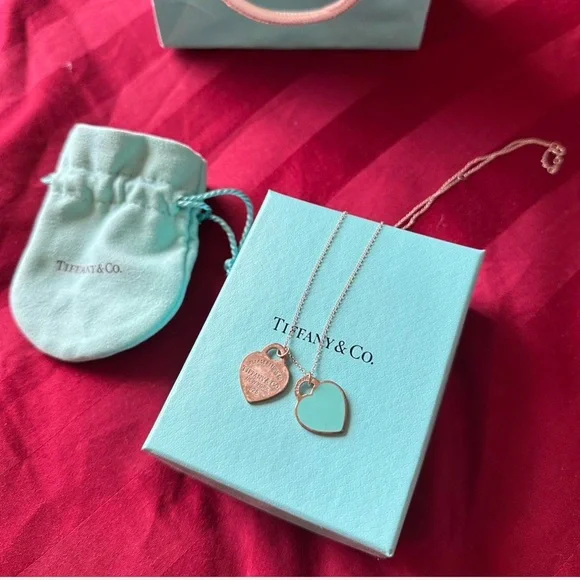 100% authentic Tiffany & Co. return to Tiffany heart pendant necklace in silver - Picture 3 of 4